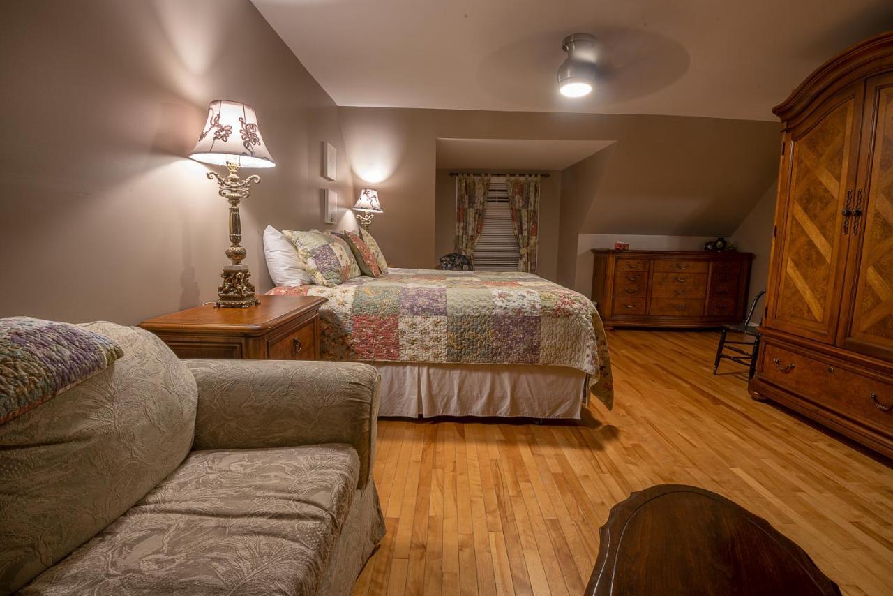St. Martins Country Inn & Vaughan'S Restaurant Экстерьер фото