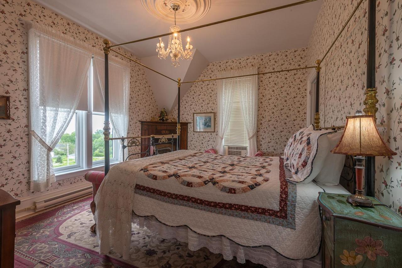 St. Martins Country Inn & Vaughan'S Restaurant Экстерьер фото